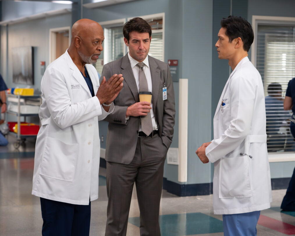 GREY’S ANATOMY - “It’s All Wrong, but It’s All Right” - As Blue fights to reclaim his place at Grey Sloan, Jo is pulled from motherhood back into the OR. Jules and Winston’s relationship remains strained, and Bailey struggles to find her footing as a student. THURSDAY, OCT. 29 (10:00-11:00 p.m. EDT) on ABC. (Disney/Eric McCandless) JAMES PICKENS JR., JAMES WOLK, HARRY SHUM JR.