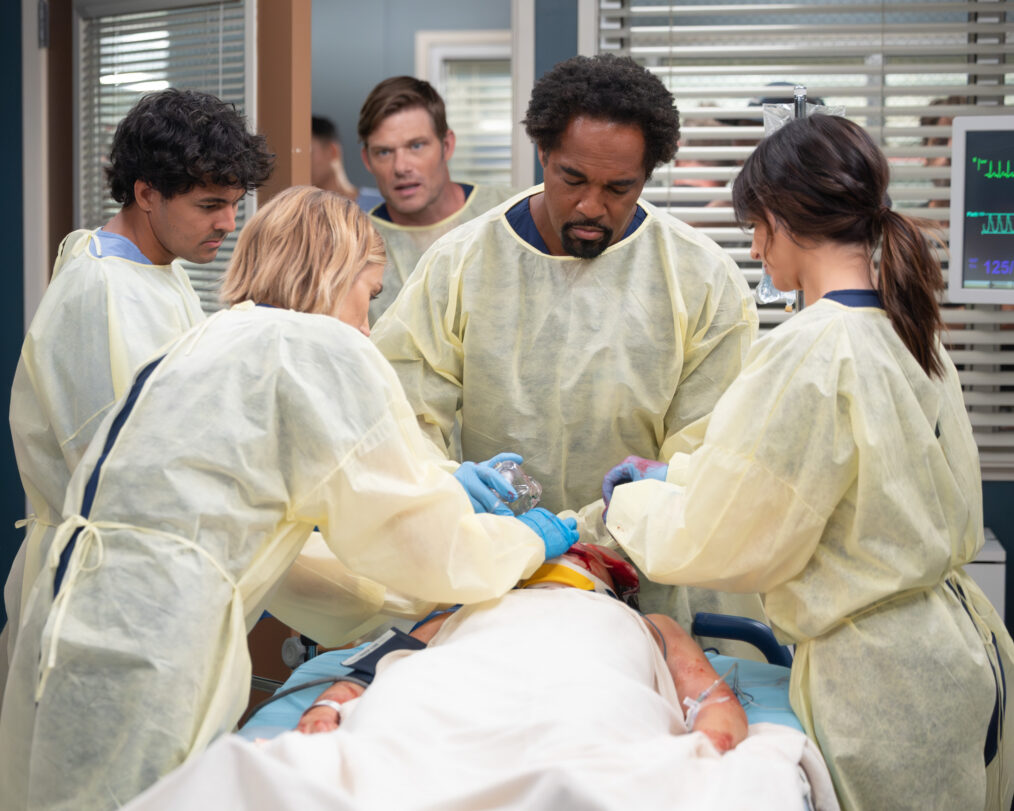 GREY’S ANATOMY - “Collide” - After a collision at Sea-Tac sends a surge of critically injured patients to Grey Sloan, the unveiling of its controversial new VIP floor is thrown into chaos as doctors race to save lives amid impossible choices. THURSDAY, OCT. 15 (10:00-11:00 p.m. EDT) on ABC. (Disney/Raymond Liu) NIKO TERHO, JEN LANDON, CHRIS CARMACK, JASON GEORGE, CATERINA SCORSONE