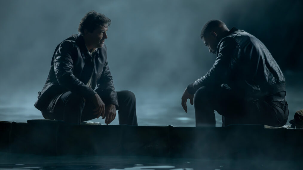 Kyle Chandler and Aaron Pierre in Lanterns