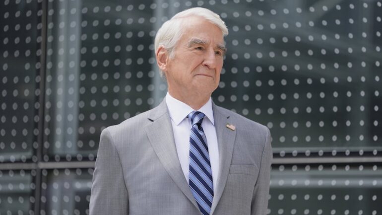 Sam Waterston Gets Presidential, an ‘FBI’ Showdown, ‘Private Eyes’ on Fire