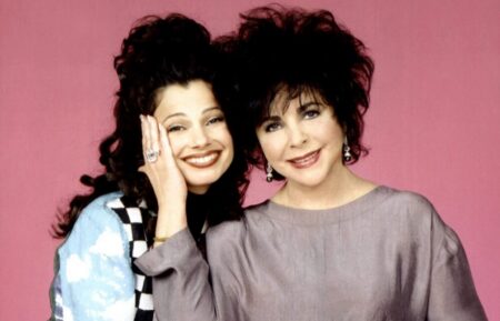 THE NANNY, from left, Fran Drescher, Elizabeth Taylor, 'Where's the Pearls?,' aired February 26, 1996. ph: Tony Esparza / TV Guide / ©CBS / courtesy Everett Collection
