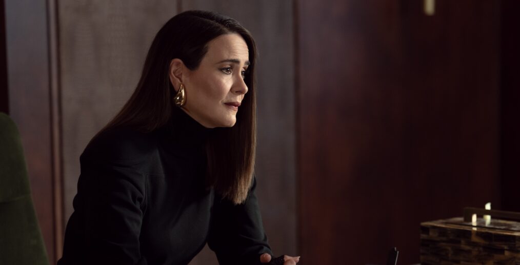 ALL’S FAIR - “Interior Law Offices” - Carr makes a to-do list. Liberty discovers marriage can be messier than divorce. (Disney/Ser Baffo)SARAH PAULSON