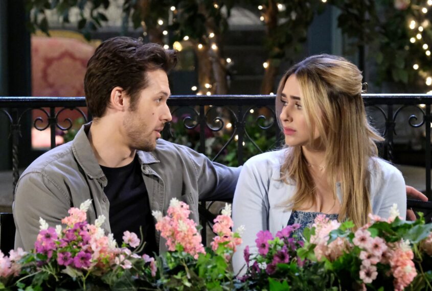 Leo Howard and Ashley Puzemis on 'Days of our Lives'