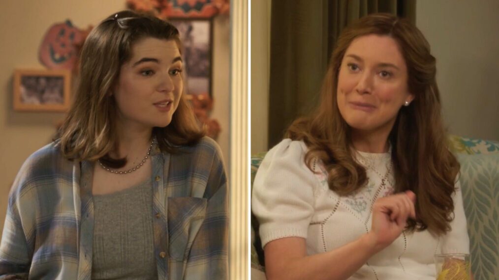 Raegan Revord and Zoe Perry in 'Georgie & Mandy's First Marriage' Season 3