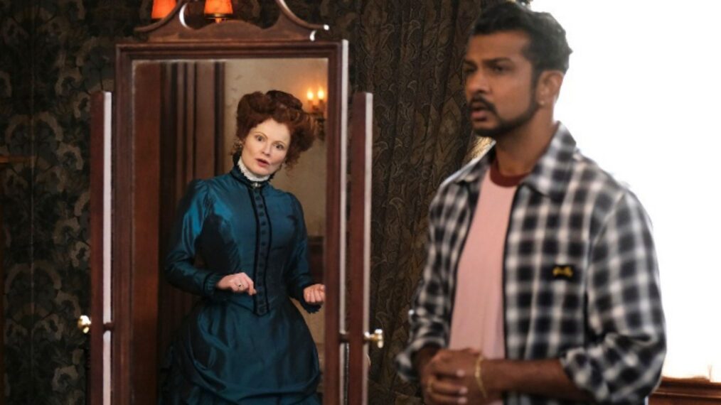 Rebecca Wisocky and Utkarsh Ambudkar in 'Ghosts' Halloween Special