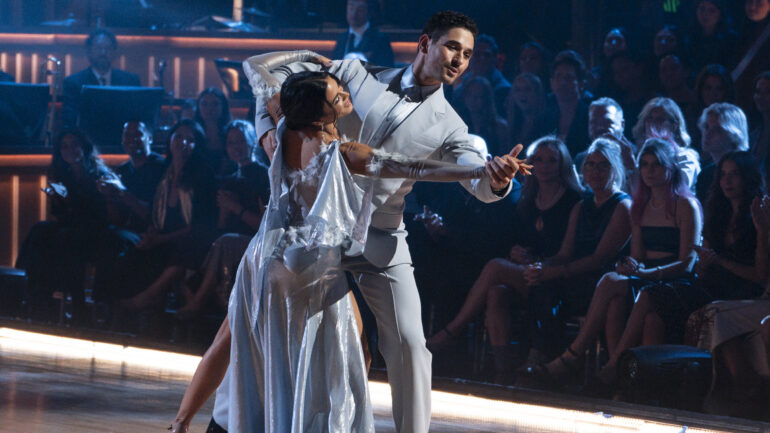 ‘DWTS’: Val Chmerkovskiy Reacts to Jenna & Alan’s Dance Amid Suspension