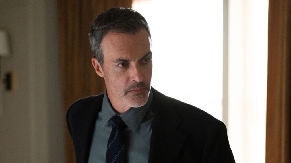 Reid Scott as Det. Vincent Riley — 'Law & Order' Season 26 Premiere "Ghost in the Machine"