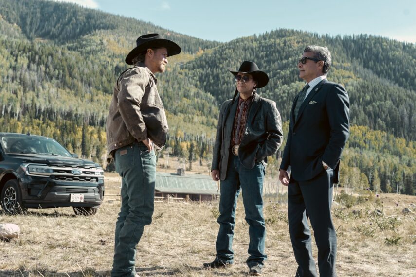 Luke Grimes as Kayce Dutton, Mo Brings Plenty as Mo, and Gil Birmingham as Thomas Rainwater in 'Marshals' Season 1 Episode 3