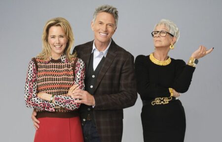 Téa Leoni as Jeanie, Tim Daly as James, Jamie Lee Curtis as Claudia for 'Newlyweds'