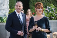 Mark Derwin, Molly Ringwald in 'The Secret Life of the American Teenager'