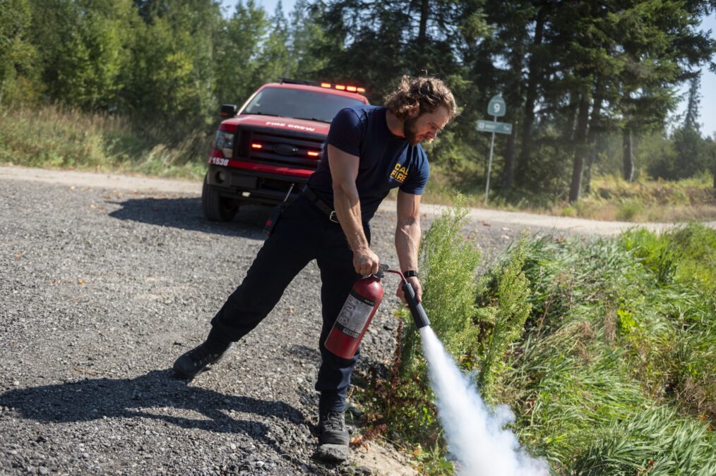 Max Thieriot as Bode Leone — 'Sheriff Country' & 'Fire Country' Crossover "No Way In"