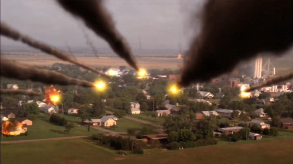 A meteor shower in 'Smallville'