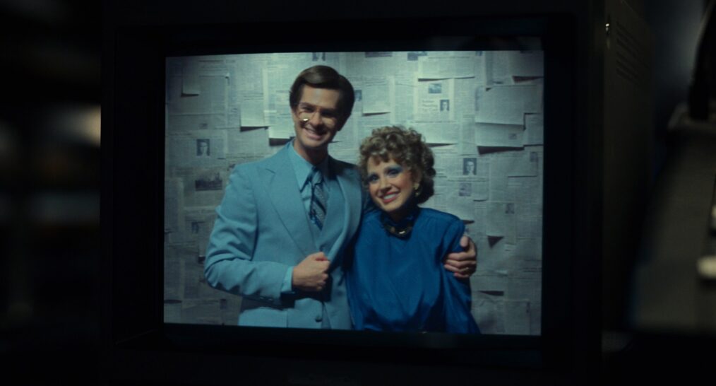 Andrew Garfield and Jessica Chastain in 'The Eyes of Tammy Faye'