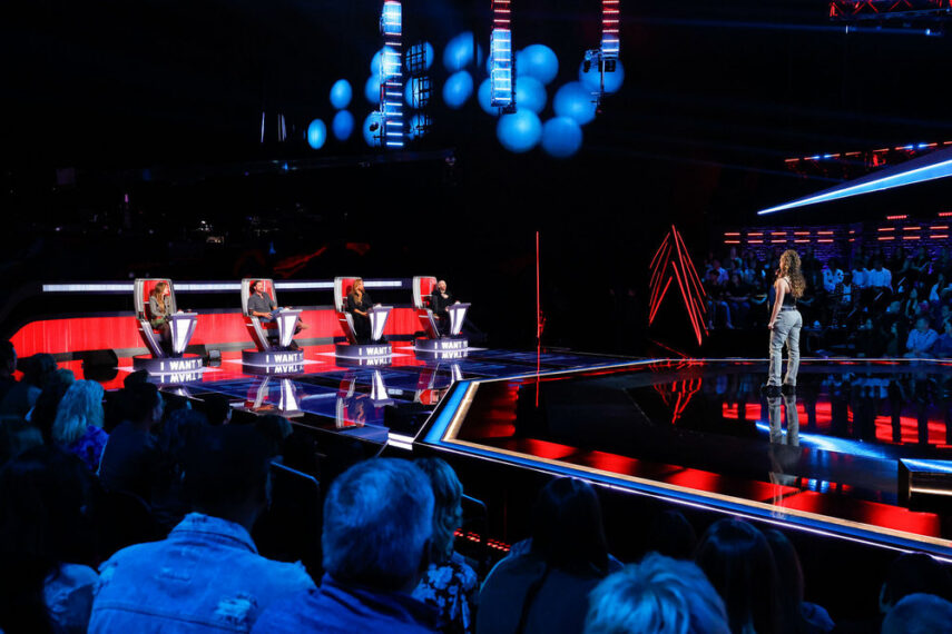 Kelly Clarkson, Riley Green, Queen Latifah, Adam Levine