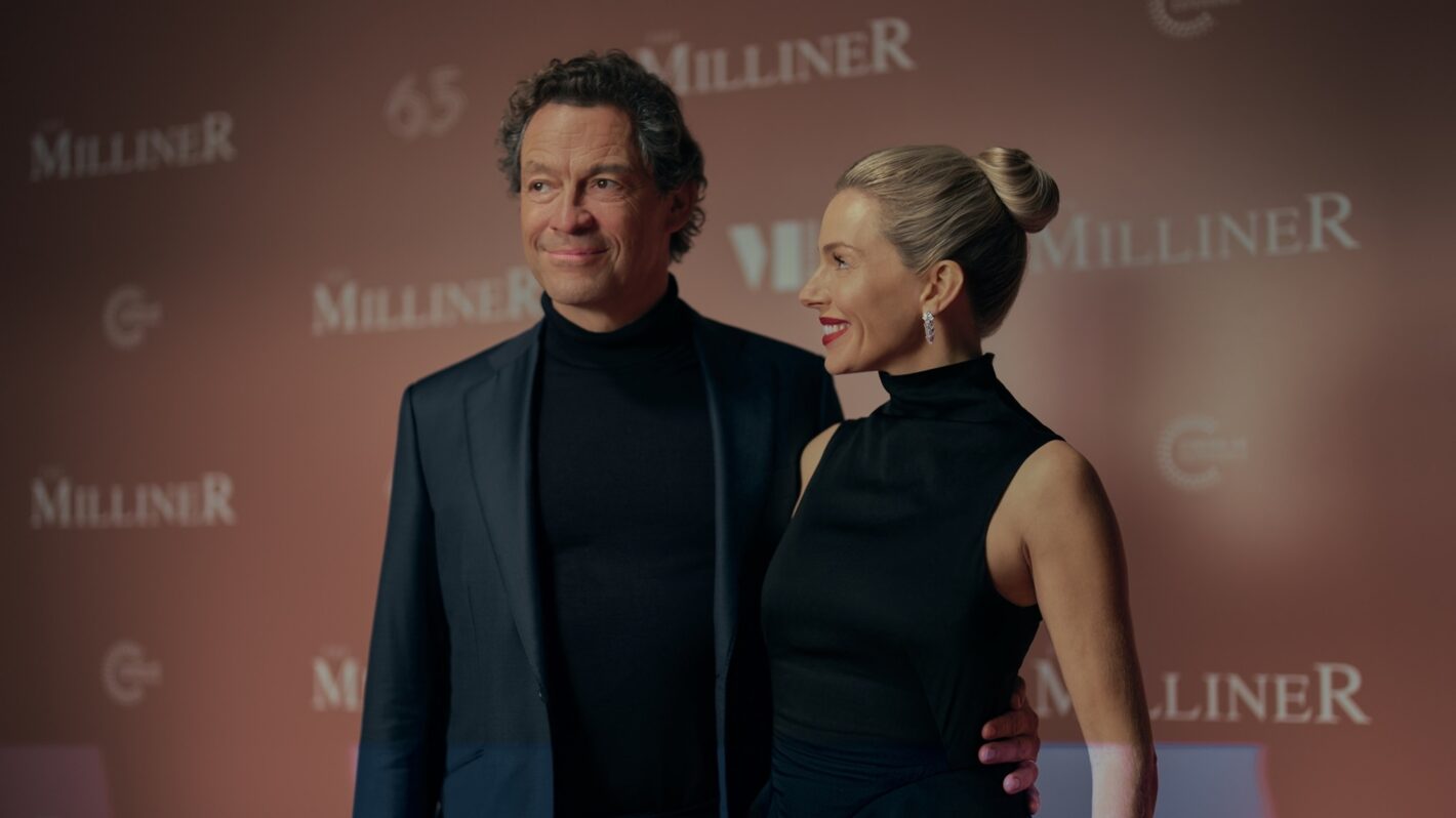 Dominic West and Sienna Miller in 'War'