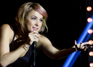 Iliza Shlesinger Comedy Special