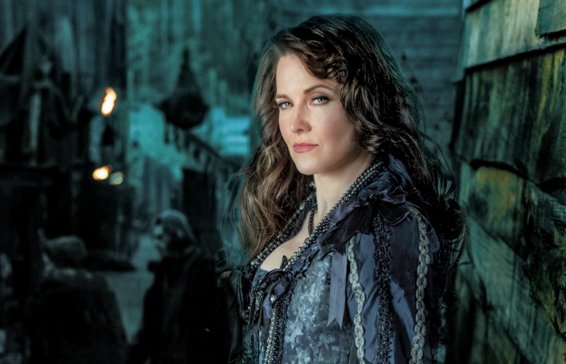 Salem with Lucy Lawless