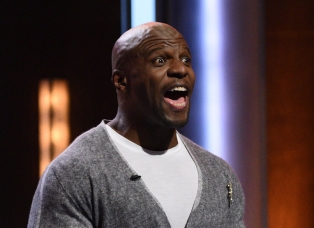 Terry Crews hosts World's Funniest Fails on Fox